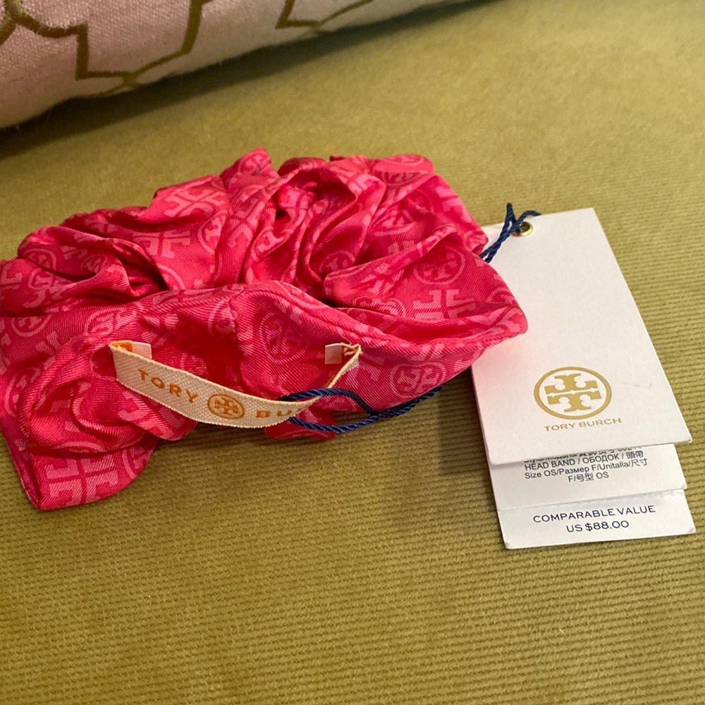 Tory Burch Silk Scrunchie